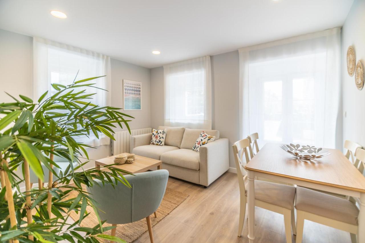 Villa Marta - Apartamentos Centricos Junto Al Mar Castro Urdiales Kültér fotó