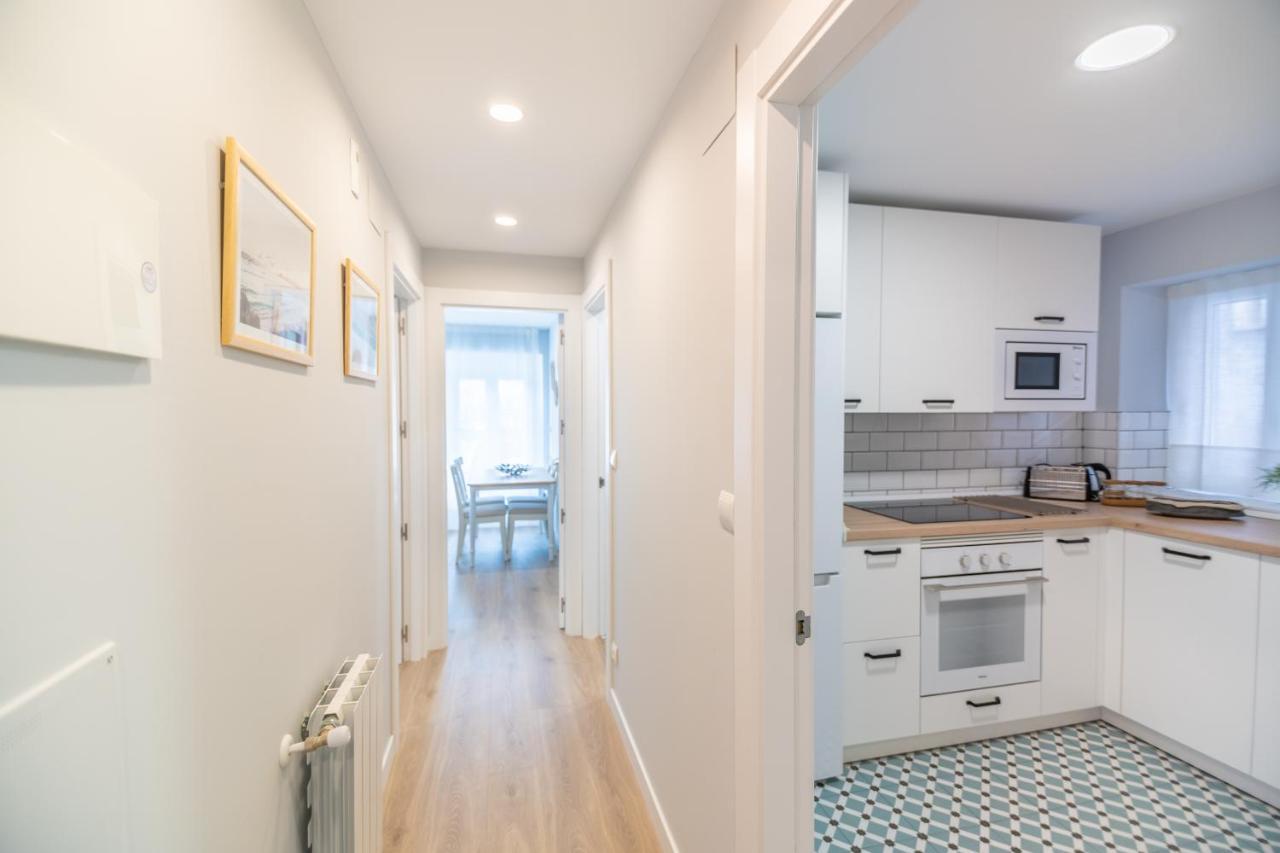 Villa Marta - Apartamentos Centricos Junto Al Mar Castro Urdiales Kültér fotó