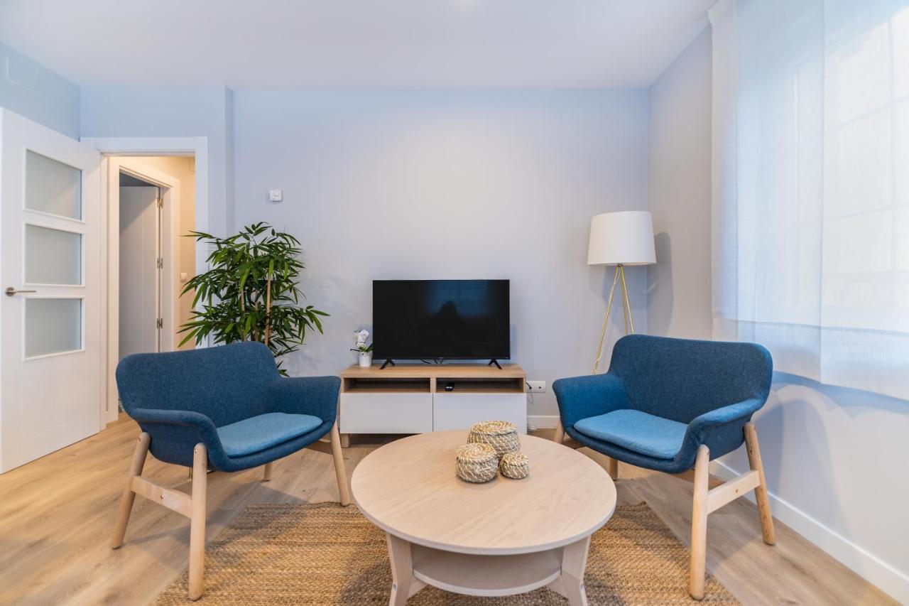 Villa Marta - Apartamentos Centricos Junto Al Mar Castro Urdiales Kültér fotó