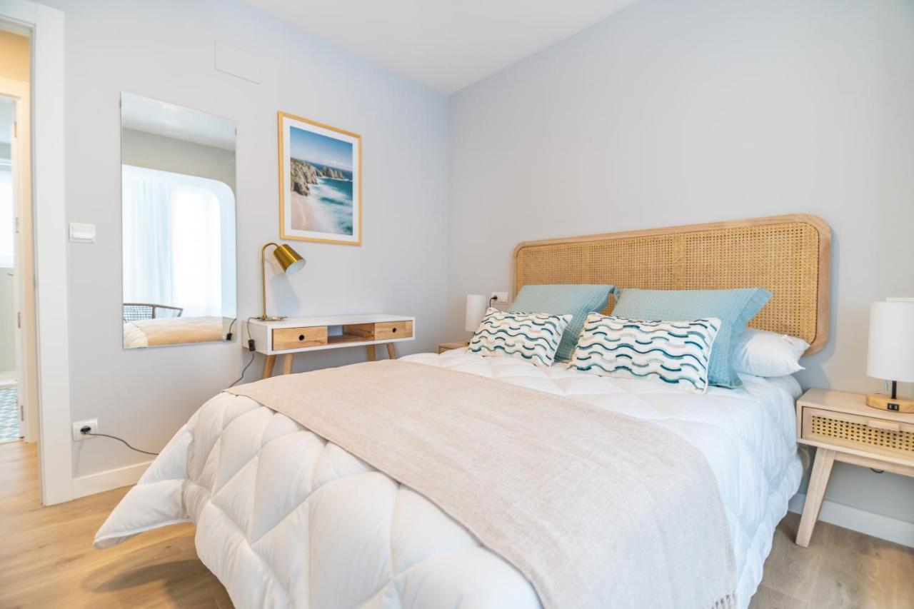 Villa Marta - Apartamentos Centricos Junto Al Mar Castro Urdiales Kültér fotó